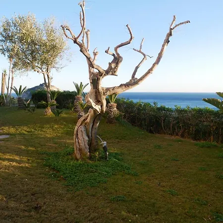 מלון Torre Sant'angelo 3*