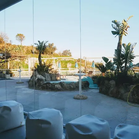מלון Torre Sant'angelo 3*