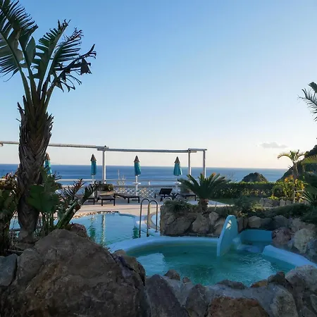 Torre Sant'angelo מלון 3*